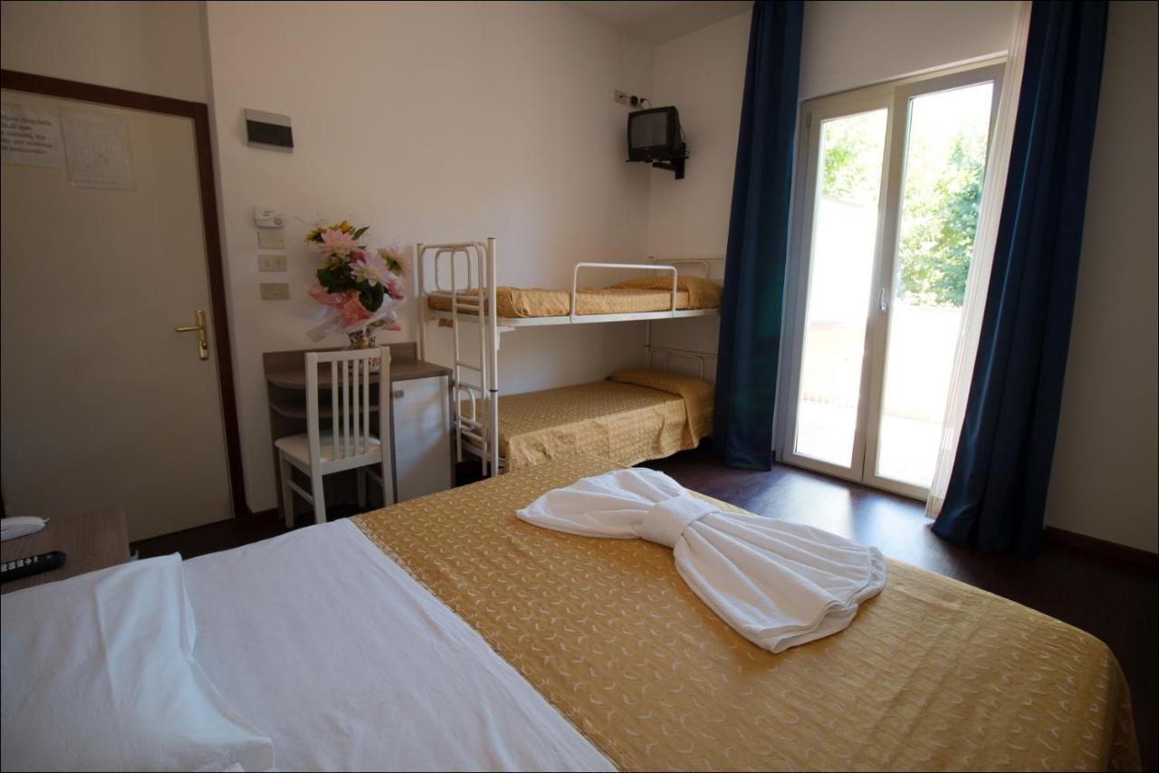 Hotel Belfiore Misano Adriatico Zewnętrze zdjęcie
